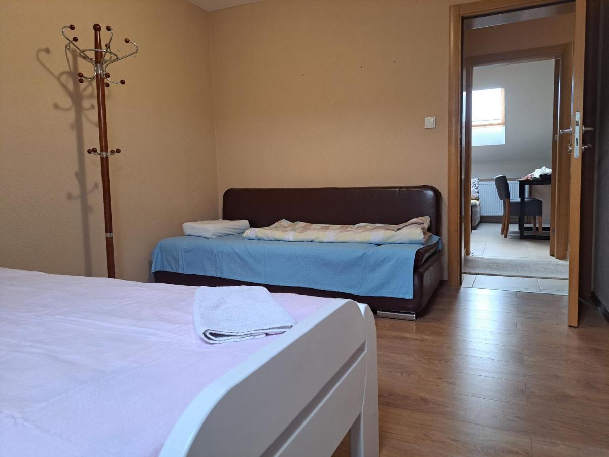 Apartman Avram Kotor Varos Екстер'єр фото